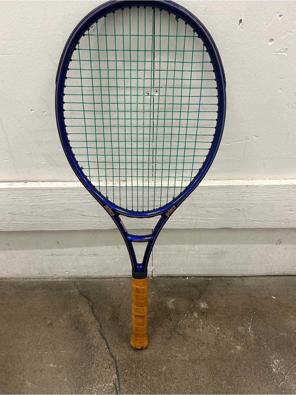 Vintage 90’s Prince Michael Chang longbody graphite tennis racquet